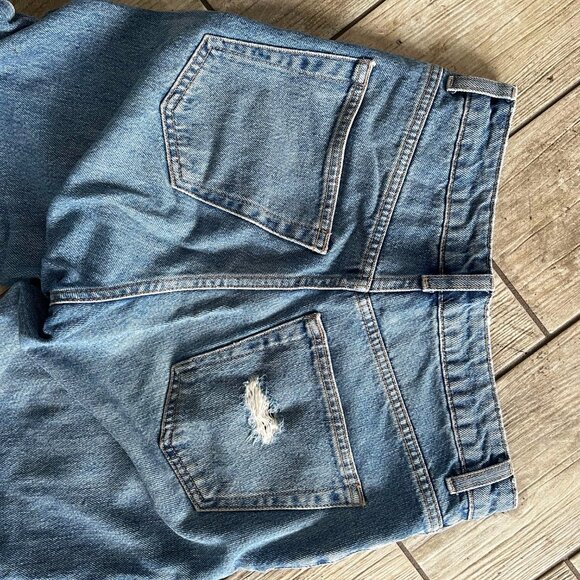 Topshop Distressed Mom Jeans High Rise - Picture 2 of 4